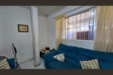 Casa para alugar com 100m², 2 quartos e 1 vaga