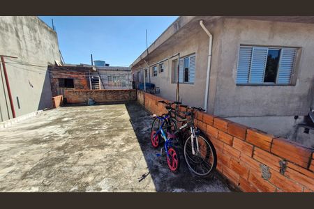 Casa para alugar com 100m², 2 quartos e 1 vaga