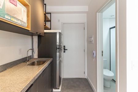 Studio para alugar com 28m², 1 quarto e sem vaga Studio para alugar com 28m², 1 quarto e sem vagaCozinha