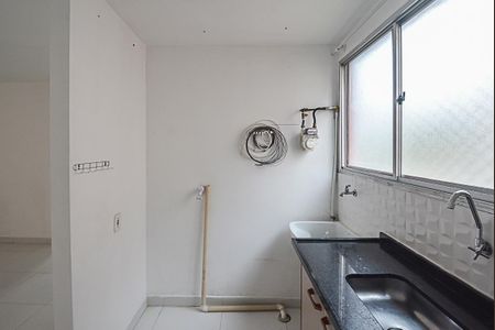 Apartamento para alugar com 47m², 2 quartos e 1 vagaCozinha e Área de Serviço