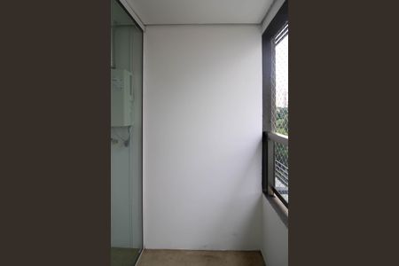 Apartamento para alugar com 70m², 2 quartos e 1 vaga Apartamento para alugar com 70m², 2 quartos e 1 vagaVaranda