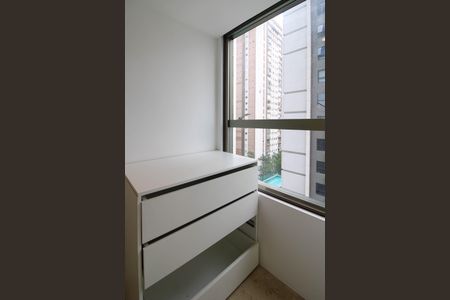 Apartamento para alugar com 70m², 2 quartos e 1 vaga Apartamento para alugar com 70m², 2 quartos e 1 vagaCloset Quarto 2
