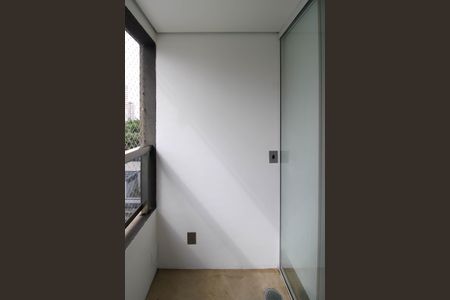 Apartamento para alugar com 70m², 2 quartos e 1 vaga Apartamento para alugar com 70m², 2 quartos e 1 vagaVaranda