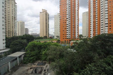 Apartamento para alugar com 70m², 2 quartos e 1 vaga Apartamento para alugar com 70m², 2 quartos e 1 vagaVista Quarto 1