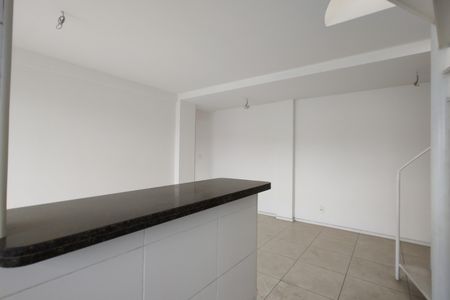 Apartamento à venda com 95m², 2 quartos e 1 vaga Apartamento à venda com 95m², 2 quartos e 1 vagaCozinha