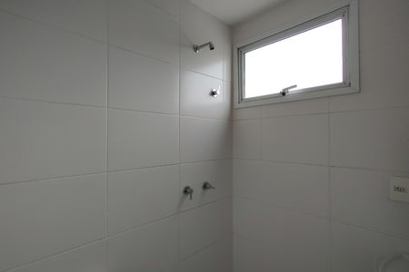 Apartamento à venda com 95m², 2 quartos e 1 vaga Apartamento à venda com 95m², 2 quartos e 1 vagaBanheiro Social