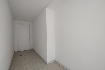 Apartamento à venda com 95m², 2 quartos e 1 vaga Apartamento à venda com 95m², 2 quartos e 1 vagaSala
