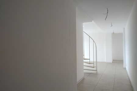 Apartamento à venda com 95m², 2 quartos e 1 vaga Apartamento à venda com 95m², 2 quartos e 1 vagaSala