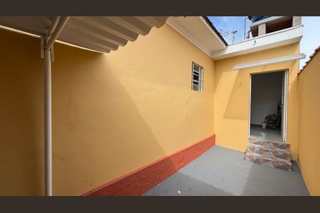 Casa para alugar com 175m², 2 quartos e 2 vagasQuintal  - Garagem