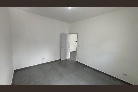 Casa para alugar com 175m², 2 quartos e 2 vagasQuarto 1