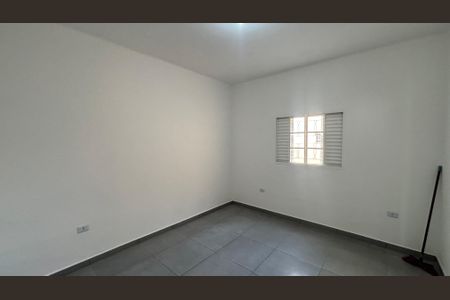 Casa para alugar com 175m², 2 quartos e 2 vagasQuarto 2