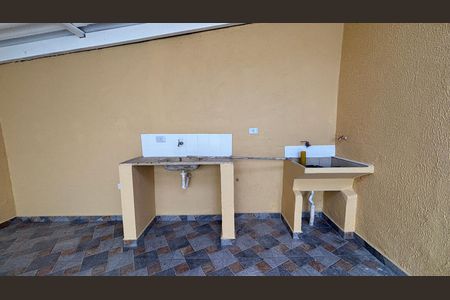 Casa para alugar com 175m², 2 quartos e 2 vagasQuintal - Area de Serviço