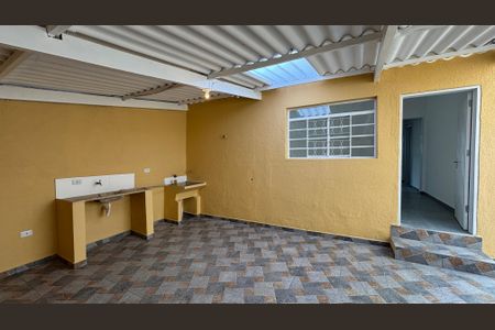 Casa para alugar com 175m², 2 quartos e 2 vagasQuintal