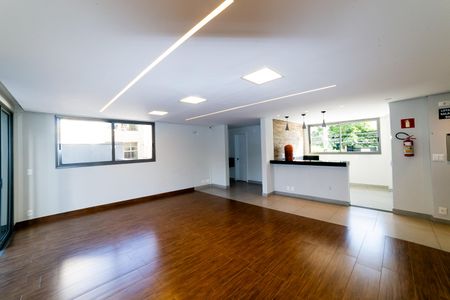 Apartamento à venda com 62m², 2 quartos e 2 vagas Apartamento à venda com 62m², 2 quartos e 2 vagasÁrea comum - Salão de festas