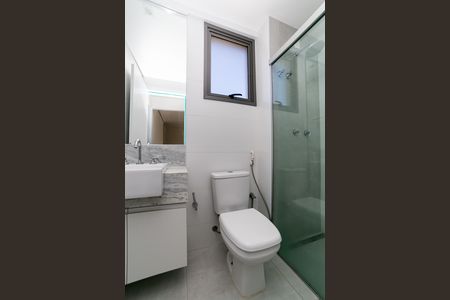 Apartamento à venda com 62m², 2 quartos e 2 vagas Apartamento à venda com 62m², 2 quartos e 2 vagasBanheiro Social