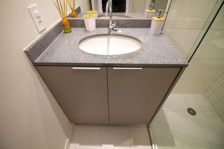 Studio para alugar com 27m², 1 quarto e 1 vaga Studio para alugar com 27m², 1 quarto e 1 vagaBanheiro
