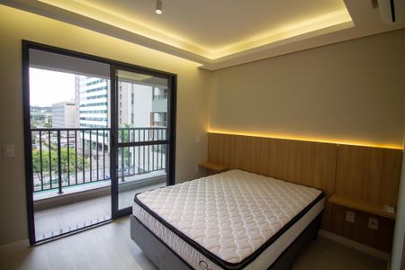 Sala / Quarto - Studio de kitnet/studio para alugar com 1 quarto, 27m² em Vila Cordeiro, São Paulo