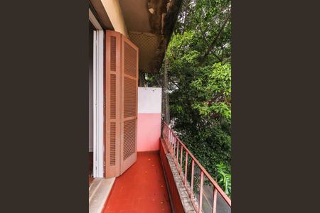 Apartamento à venda com 69m², 2 quartos e sem vaga Apartamento à venda com 69m², 2 quartos e sem vagaVaranda