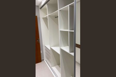 Apartamento à venda com 100m², 2 quartos e 1 vaga