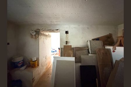 Casa à venda com 220m², 2 quartos e 3 vagas Casa à venda com 220m², 2 quartos e 3 vagasQuarto de Serviço