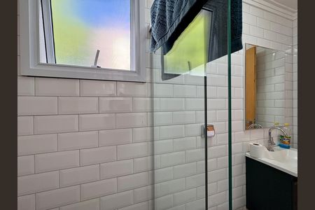 Casa à venda com 220m², 2 quartos e 3 vagas Casa à venda com 220m², 2 quartos e 3 vagasBanheiro de serviço