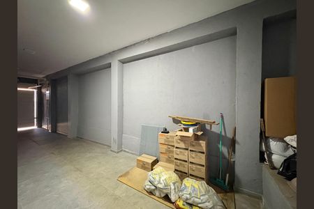 Casa à venda com 220m², 2 quartos e 3 vagas Casa à venda com 220m², 2 quartos e 3 vagasGaragem