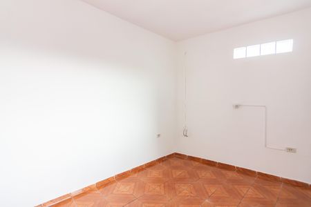 Casa para alugar com 48m², 1 quarto e 1 vagaComodo 