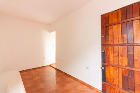 Casa para alugar com 48m², 1 quarto e 1 vagaComodo 