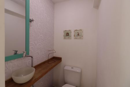 Lavabo de apartamento para alugar com 2 quartos, 111m² em Centro, Osasco