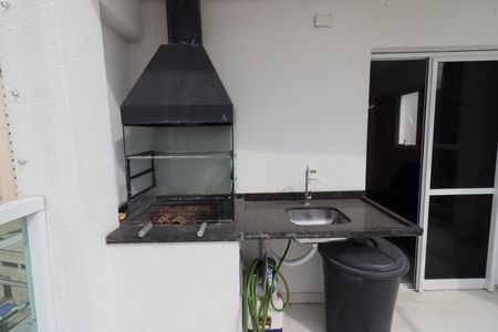 Apartamento para alugar com 111m², 2 quartos e 2 vagasVaranda