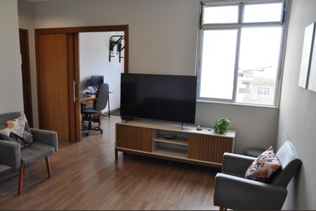 Apartamento para alugar com 2 quartos, 70m² em Higienópolis, Rio de Janeiro