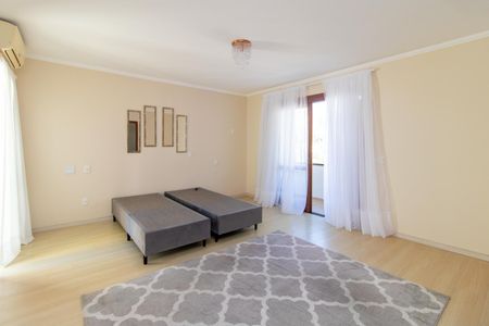 Casa para alugar com 331m², 3 quartos e 2 vagasQuarto 3