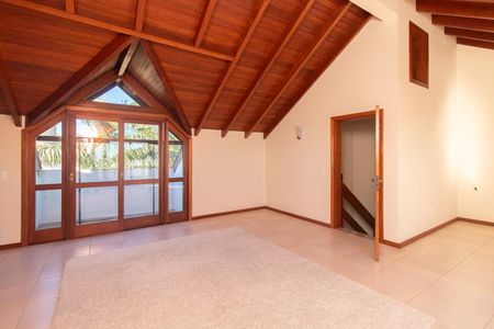Casa para alugar com 331m², 3 quartos e 2 vagasSala 2