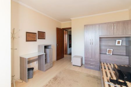Casa para alugar com 331m², 3 quartos e 2 vagasQuarto 1