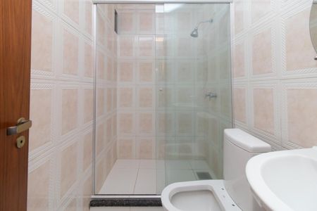 Casa para alugar com 331m², 3 quartos e 2 vagasBanheiro Social
