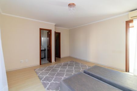 Casa para alugar com 331m², 3 quartos e 2 vagasQuarto 3