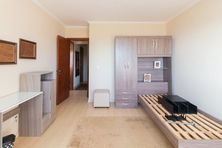 Casa para alugar com 331m², 3 quartos e 2 vagasQuarto 1
