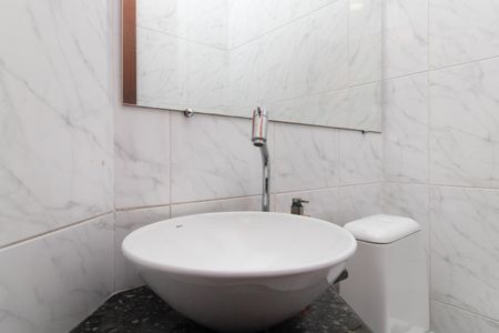 Casa para alugar com 331m², 3 quartos e 2 vagasLavabo
