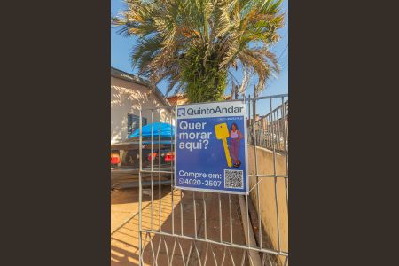 Casa à venda com 380m², 3 quartos e 2 vagas Casa à venda com 380m², 3 quartos e 2 vagasplaca