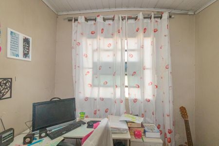 Casa à venda com 380m², 3 quartos e 2 vagas Casa à venda com 380m², 3 quartos e 2 vagasQuarto 2