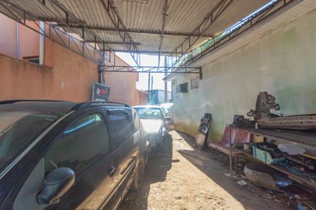 Casa à venda com 380m², 3 quartos e 2 vagas Casa à venda com 380m², 3 quartos e 2 vagasQuintal