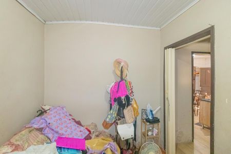 Quarto 2 de casa à venda com 3 quartos, 380m² em Estância Velha, Canoas