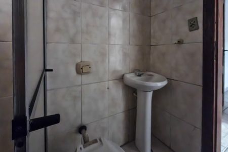 Casa para alugar com 80m², 1 quarto e 2 vagas Casa para alugar com 80m², 1 quarto e 2 vagasBanheiro