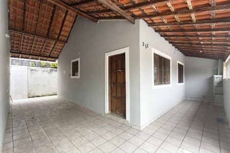 Casa para alugar com 80m², 1 quarto e 2 vagas Casa para alugar com 80m², 1 quarto e 2 vagasGaragem