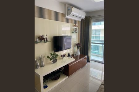 Apartamento à venda com 80m², 2 quartos e 1 vaga Apartamento à venda com 80m², 2 quartos e 1 vagaSala