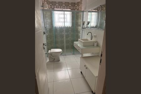 Apartamento à venda com 114m², 3 quartos e sem vagaBanheiro