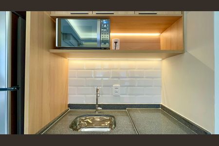 Studio para alugar com 27m², 1 quarto e sem vaga Studio para alugar com 27m², 1 quarto e sem vagaCozinha