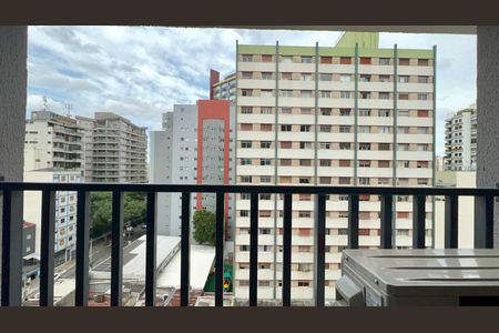 Studio para alugar com 27m², 1 quarto e sem vaga Studio para alugar com 27m², 1 quarto e sem vagaVaranda