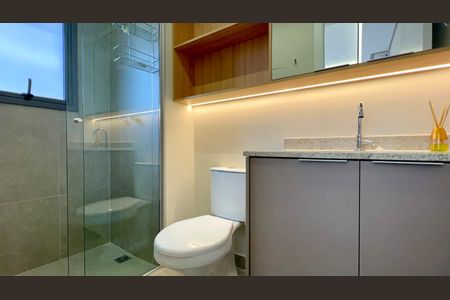 Studio para alugar com 27m², 1 quarto e sem vaga Studio para alugar com 27m², 1 quarto e sem vagaBanheiro da Suíte