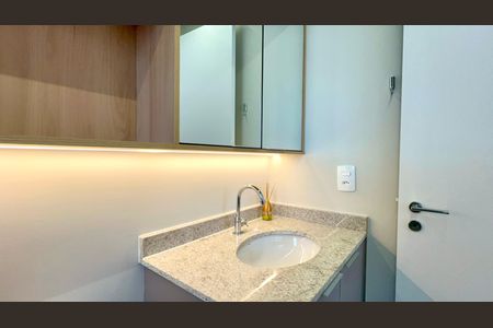 Studio para alugar com 27m², 1 quarto e sem vaga Studio para alugar com 27m², 1 quarto e sem vagaBanheiro da Suíte